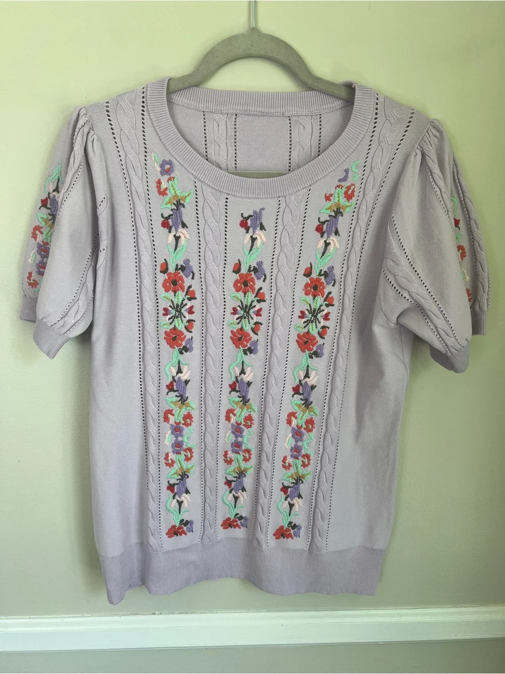 Lilac Embroidered Puff-Sleeve Knit Top - Lilac